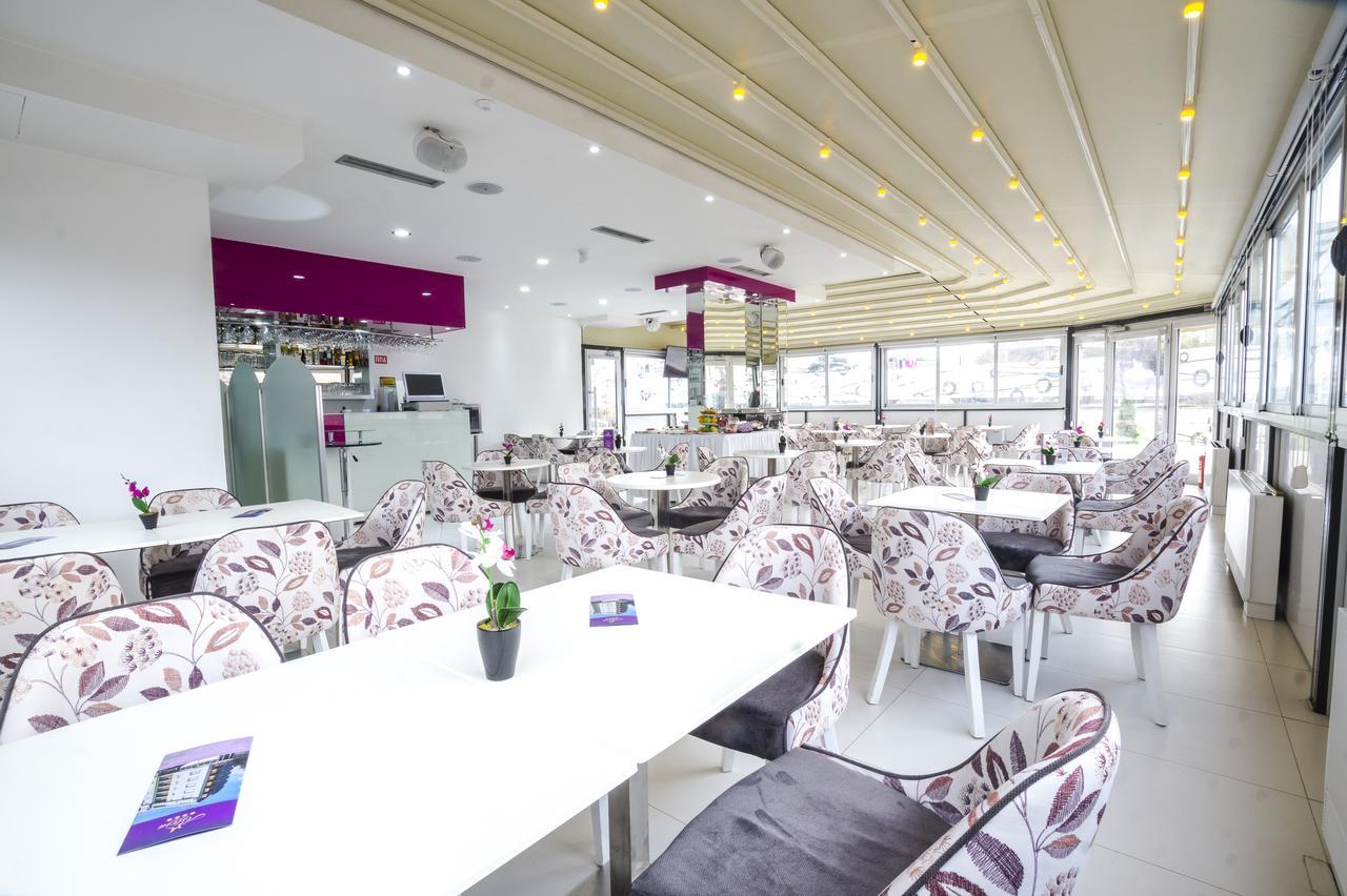 Astera Apart Hotel Скопье Экстерьер фото